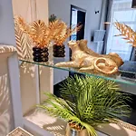 Grand Luxuryb&b -piotrkowska St Free Parking Apartment